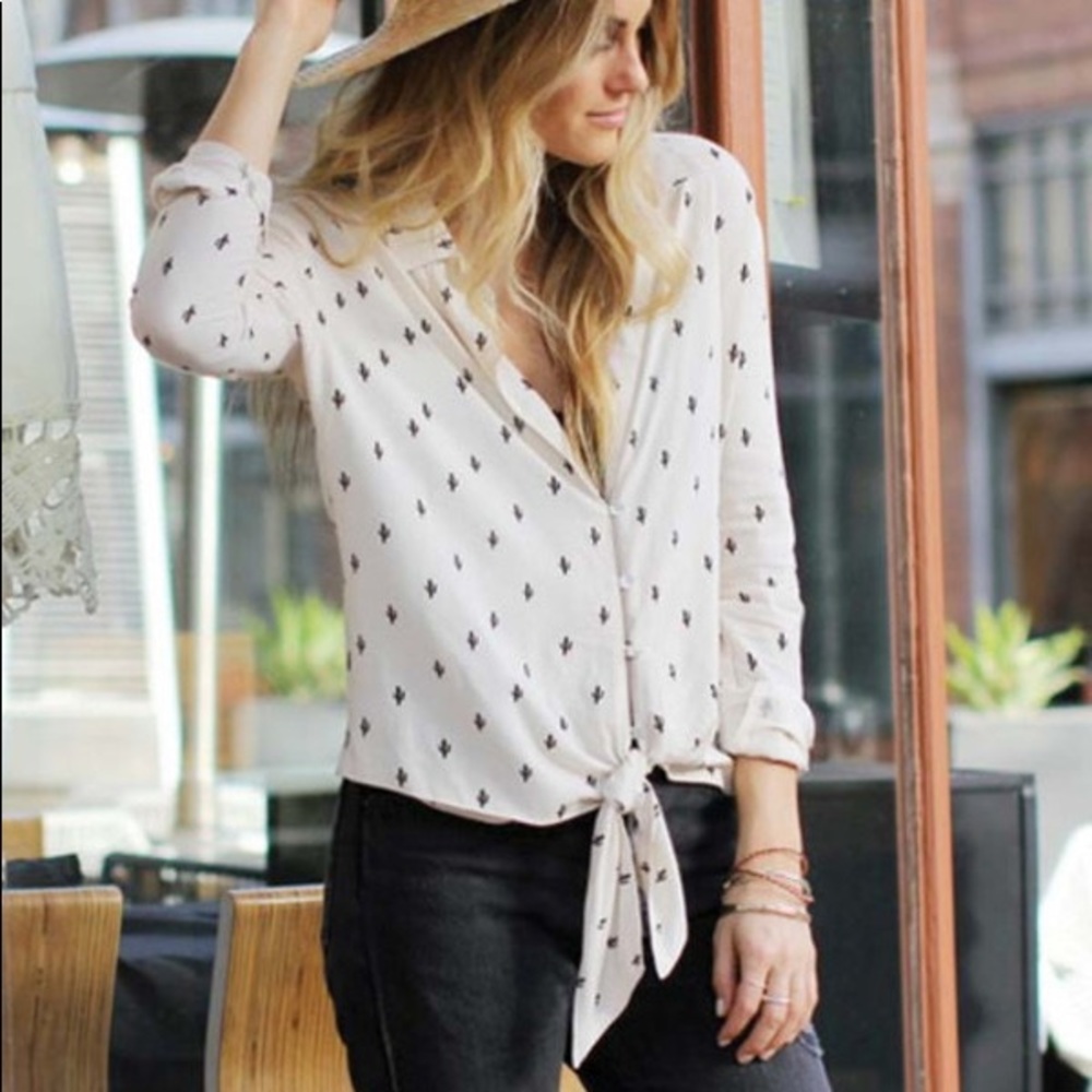 Knot Sisters boho Cactus top
